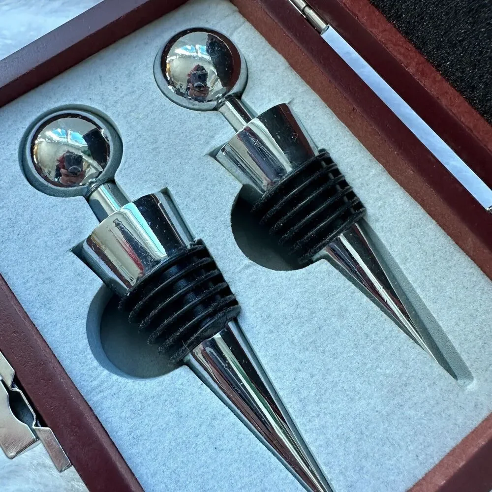 VINTAGE Bank of America Home Loans Metal Wine Stoppers‎ Set of 2 in Hinged Box